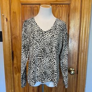 Josephine Chaus sweater